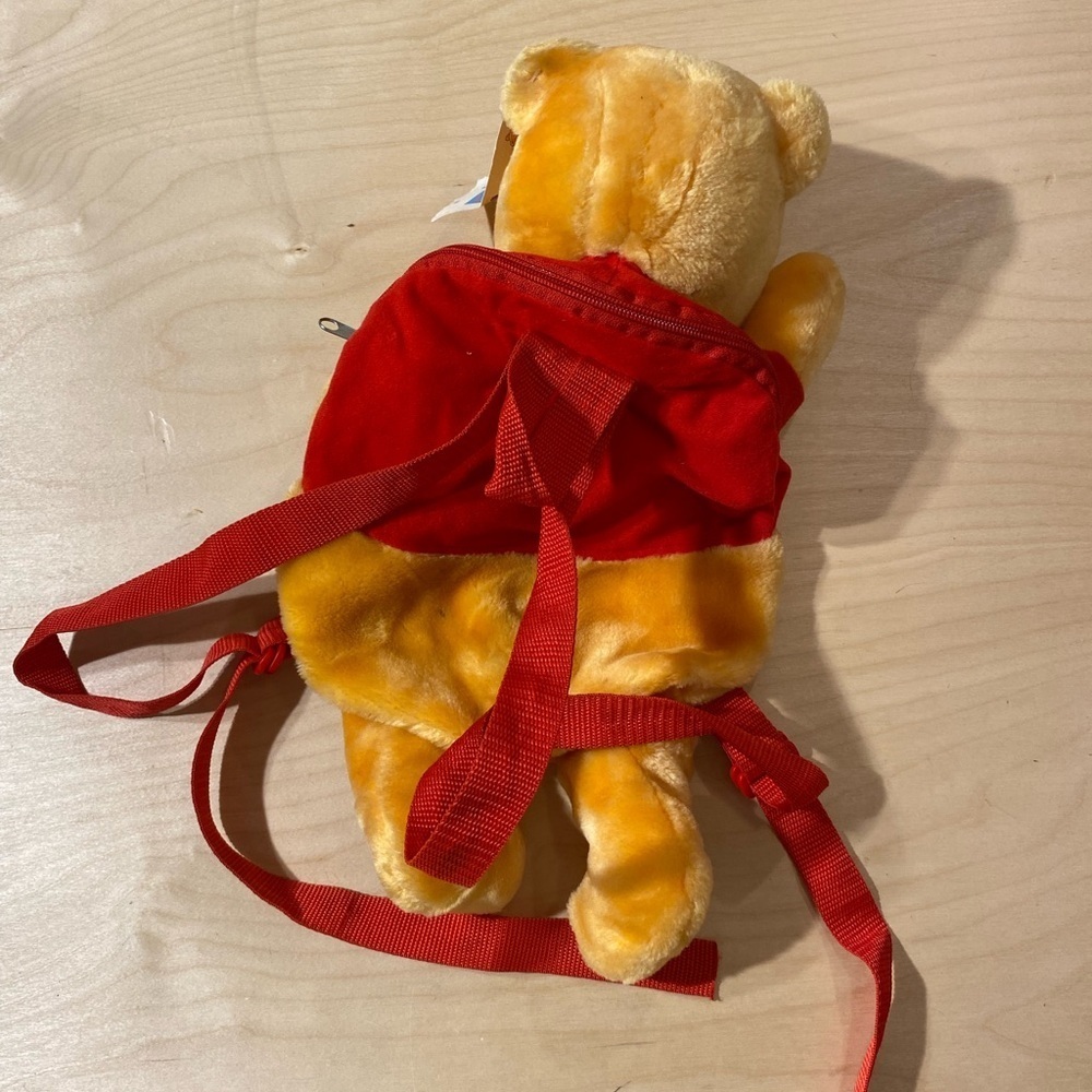 Pooh Backpack (JL) - Picture 5 of 10